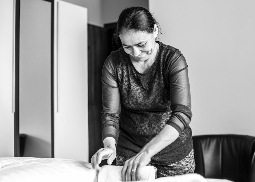 Hotel Tum Stueuermann 比苏姆 外观 照片
